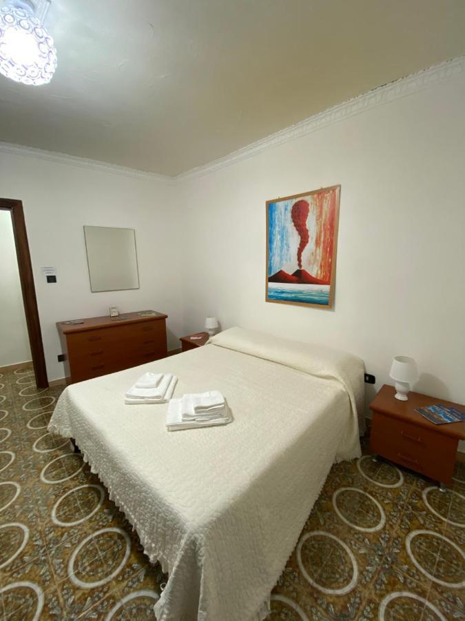 Quartieri Spagnoli Homecasa Vacanze Naples Exterior photo